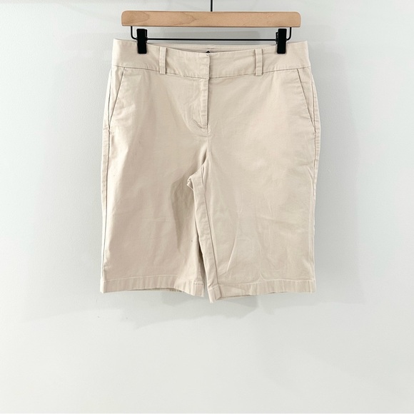 Ann Taylor Curvy Bermuda Shorts Beige Size 4 - Picture 2 of 6